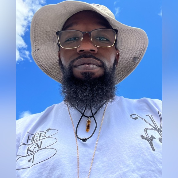 MEET YOUR POSHER , Ahkeem The😎General Bowens - Picture 6 of 6